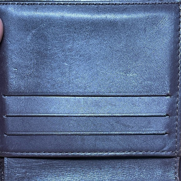 Louis Vuitton Elise Trifold Wallet - Picture 7 of 15